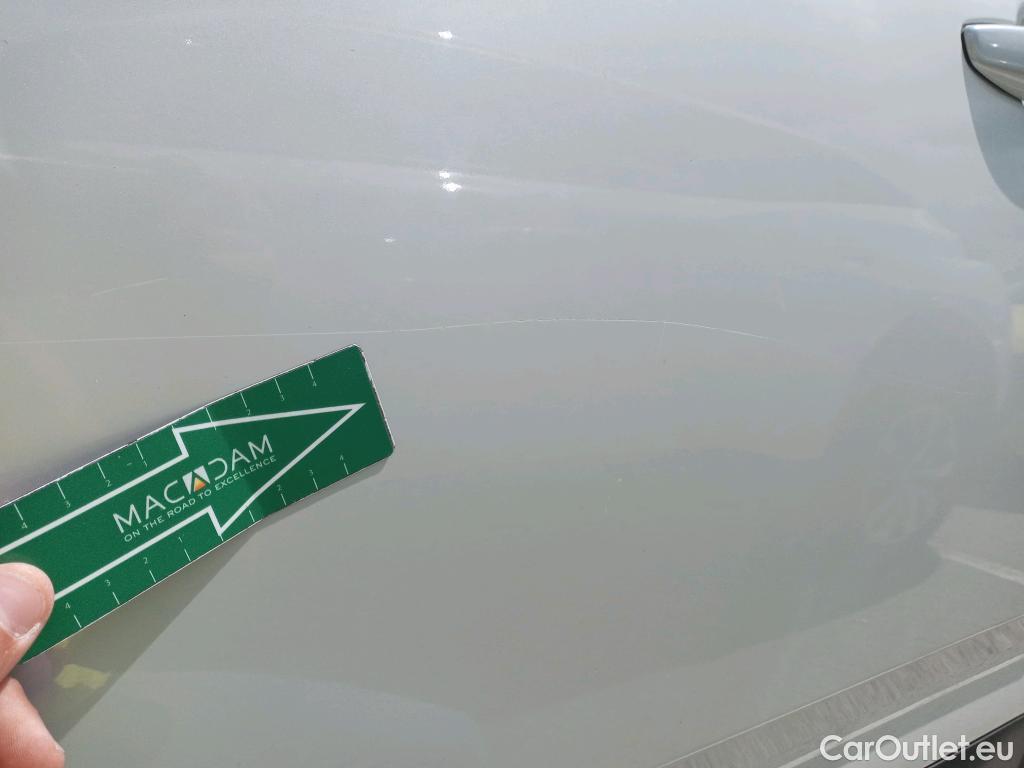  Citroen  C4 Cactus  Shine 1.2 PureTech 80CV MT5 E6 #2