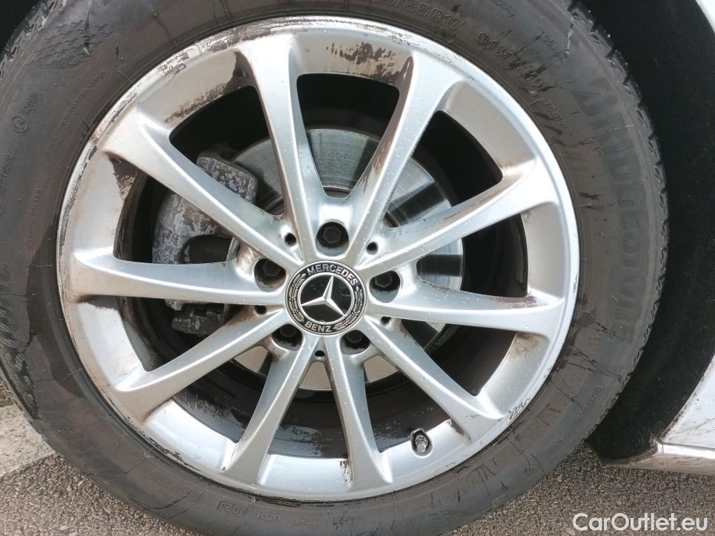  Mercedes  A-Klasse Clase A A 180 d (177.003) 1.5 115CV AT7 E6dT #16