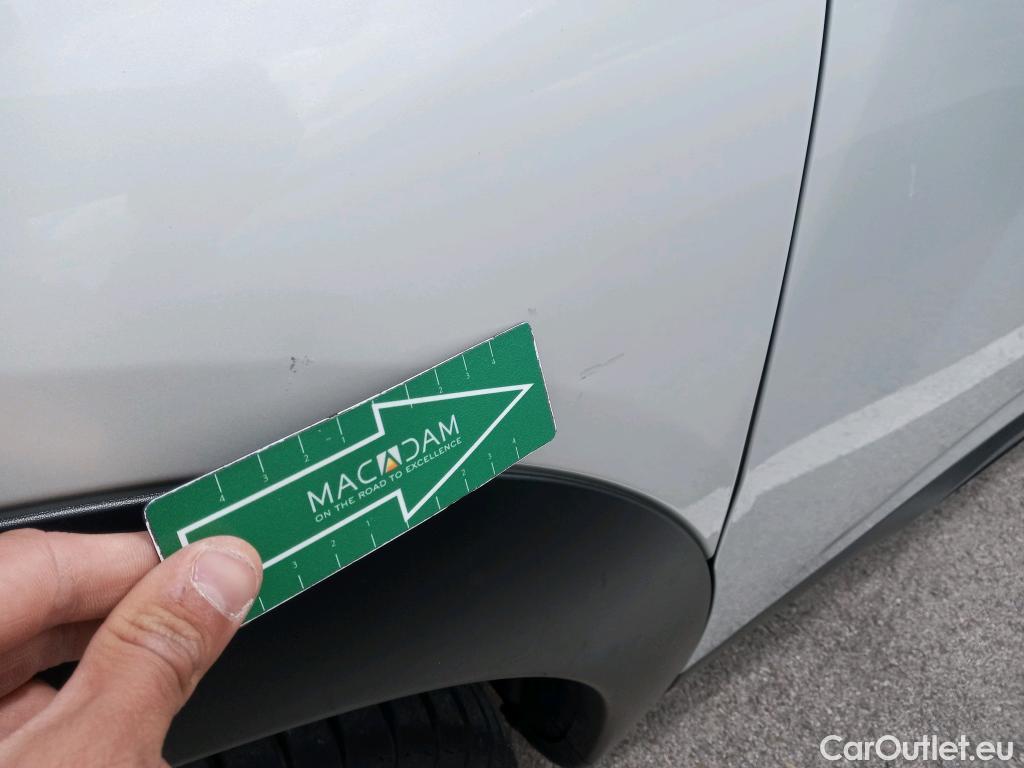  Citroen  C4 Cactus  Shine 1.2 PureTech 80CV MT5 E6 #20