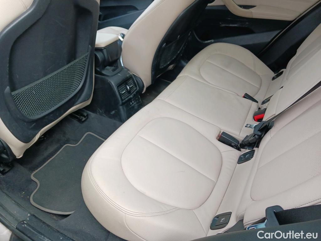  Bmw  X1 BMW  / 2019 / 5P / todoterreno sDrive16d  Aut #24