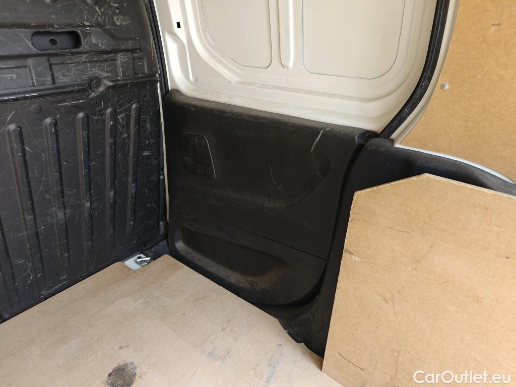  Opel  Combo  E Cargo Express 1.6 100CV MT5 E6 #48