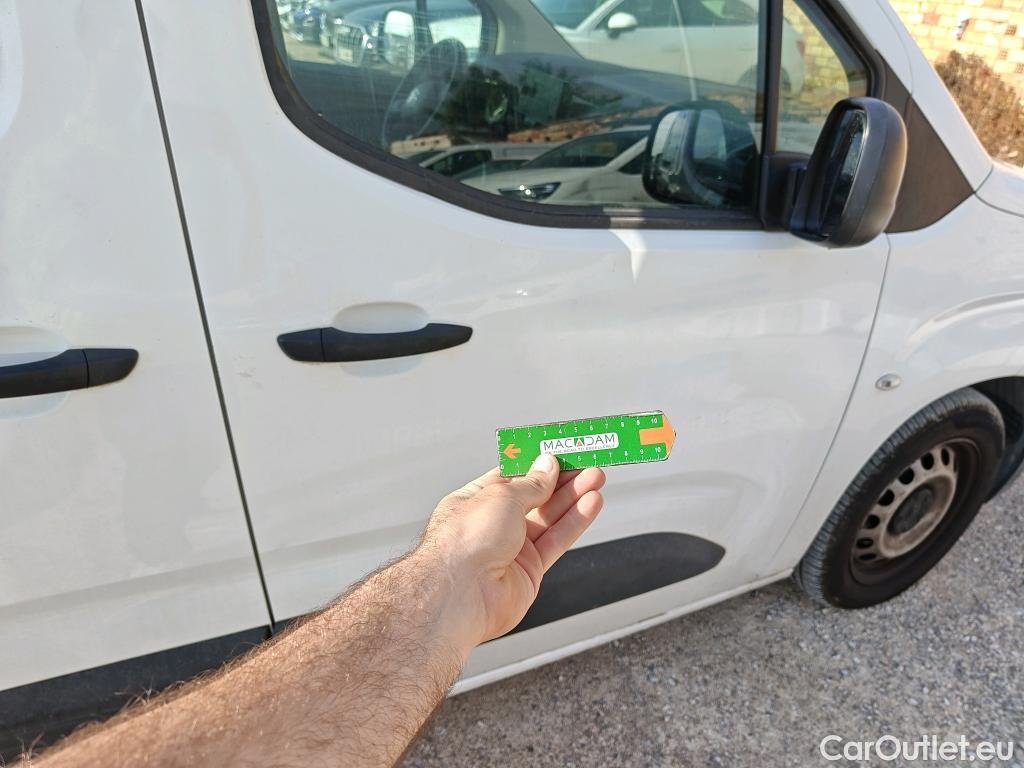  Citroen  Berlingo  Combi Live M 1.5 BlueHDi 100CV MT5 E6dT #1