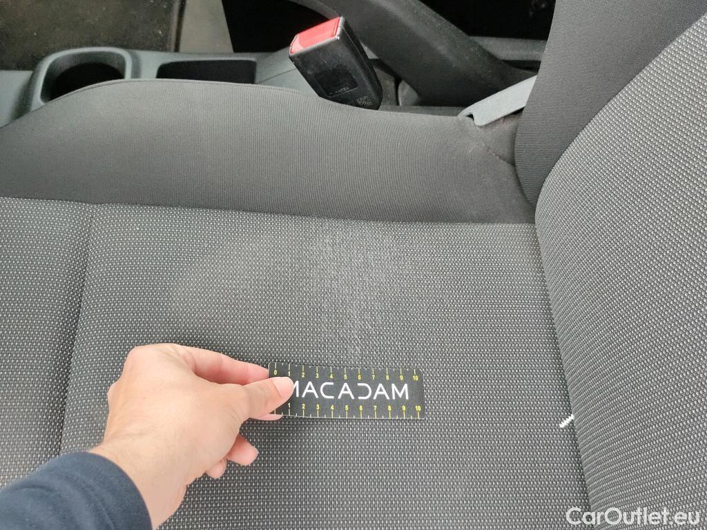  Peugeot  Partner PEUGEOT  / 2018 / 3P / furgón derivado de turismo Pro Standard 600kg BlueHDi 73kW (AC) #44