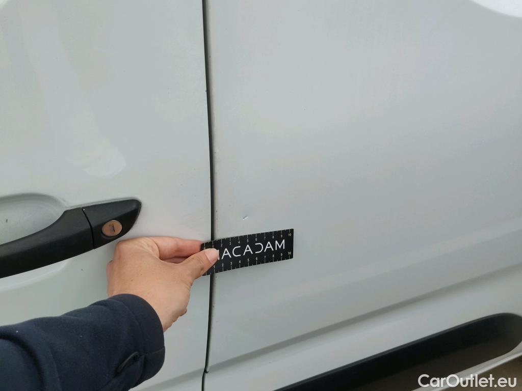  Peugeot  Partner PEUGEOT  / 2018 / 3P / furgón derivado de turismo Pro Standard 600kg BlueHDi 73kW (AC) #42