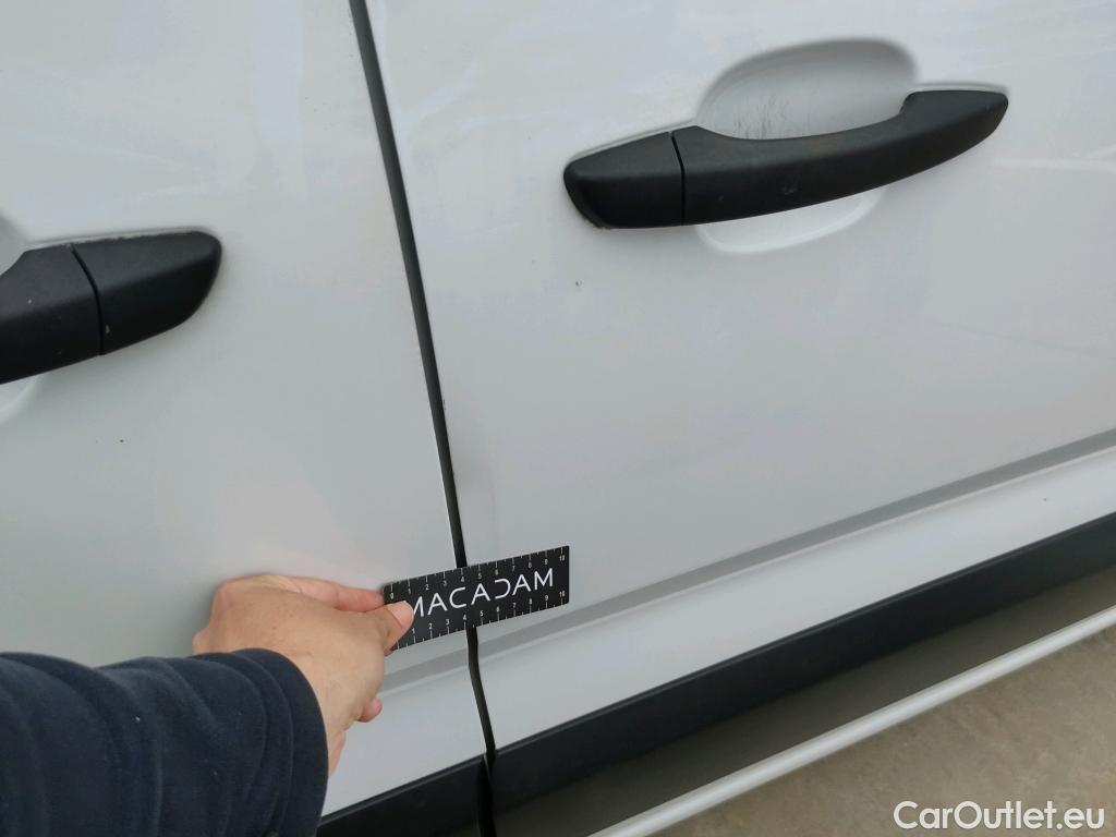  Peugeot  Partner PEUGEOT  / 2018 / 3P / furgón derivado de turismo Pro Standard 600kg BlueHDi 73kW (AC) #13