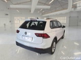  Volkswagen  Tiguan VOLKSWAGEN  / 2020 / 5P / SUV 1.5 TSI ACT 96KW LIFE #2