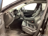  Volvo  XC60 B4 AWD Momentum Advanced VOC Teknik Skinn Pano #8