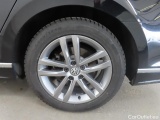 Volkswagen  Passat variant 1.5 TSI HL BNS R  #9