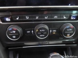  Volkswagen  Golf  E-GOLF  #14