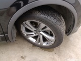  Volkswagen  Tiguan Volkswagen  1.5 TSI 110kW DSG Platinum 5d #64