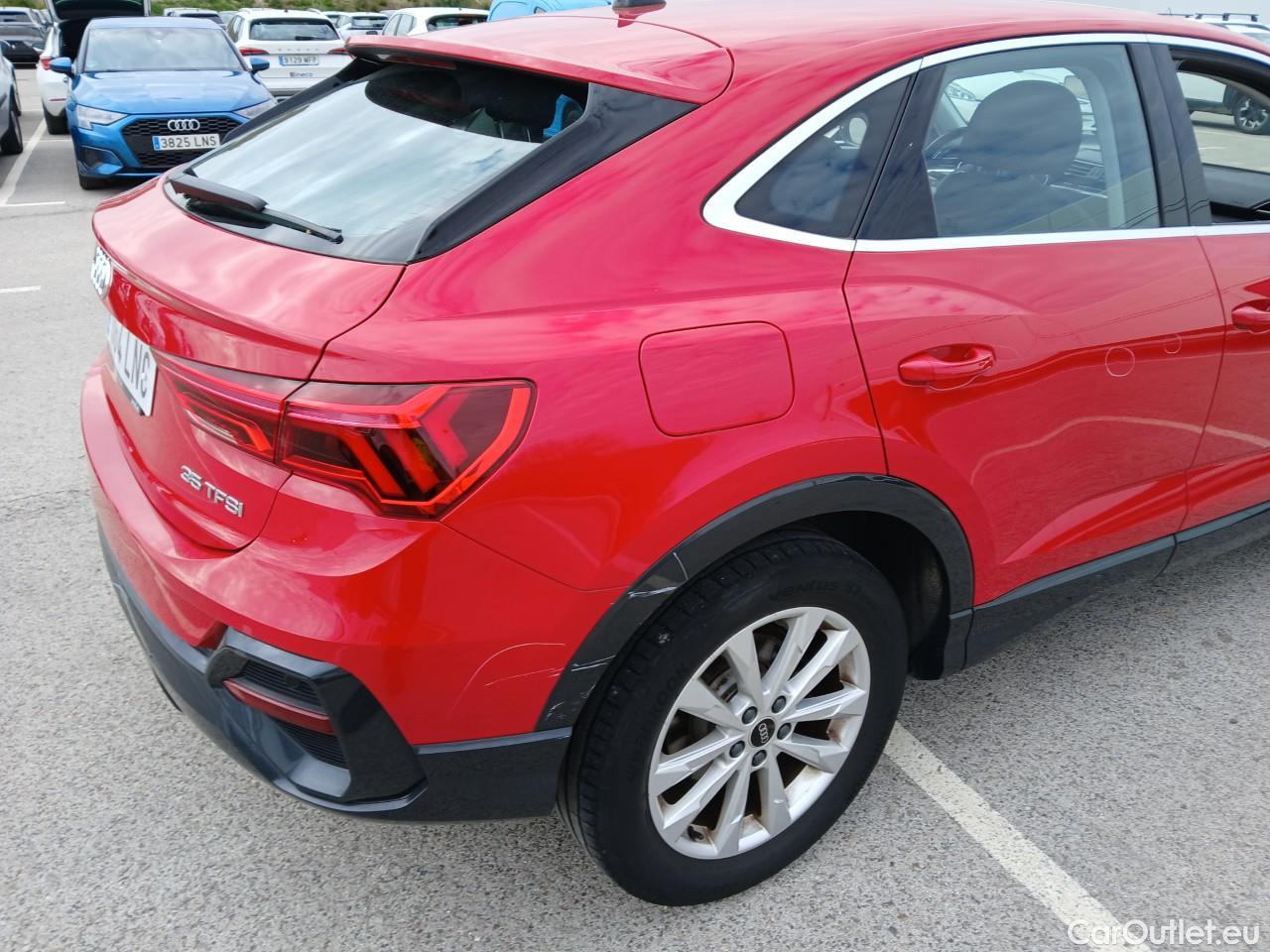  Audi  Q3 AUDI  Sportback / 2019 / 5P / todoterreno 35 TFSI 110kW (150CV) S tronic Advanced #15