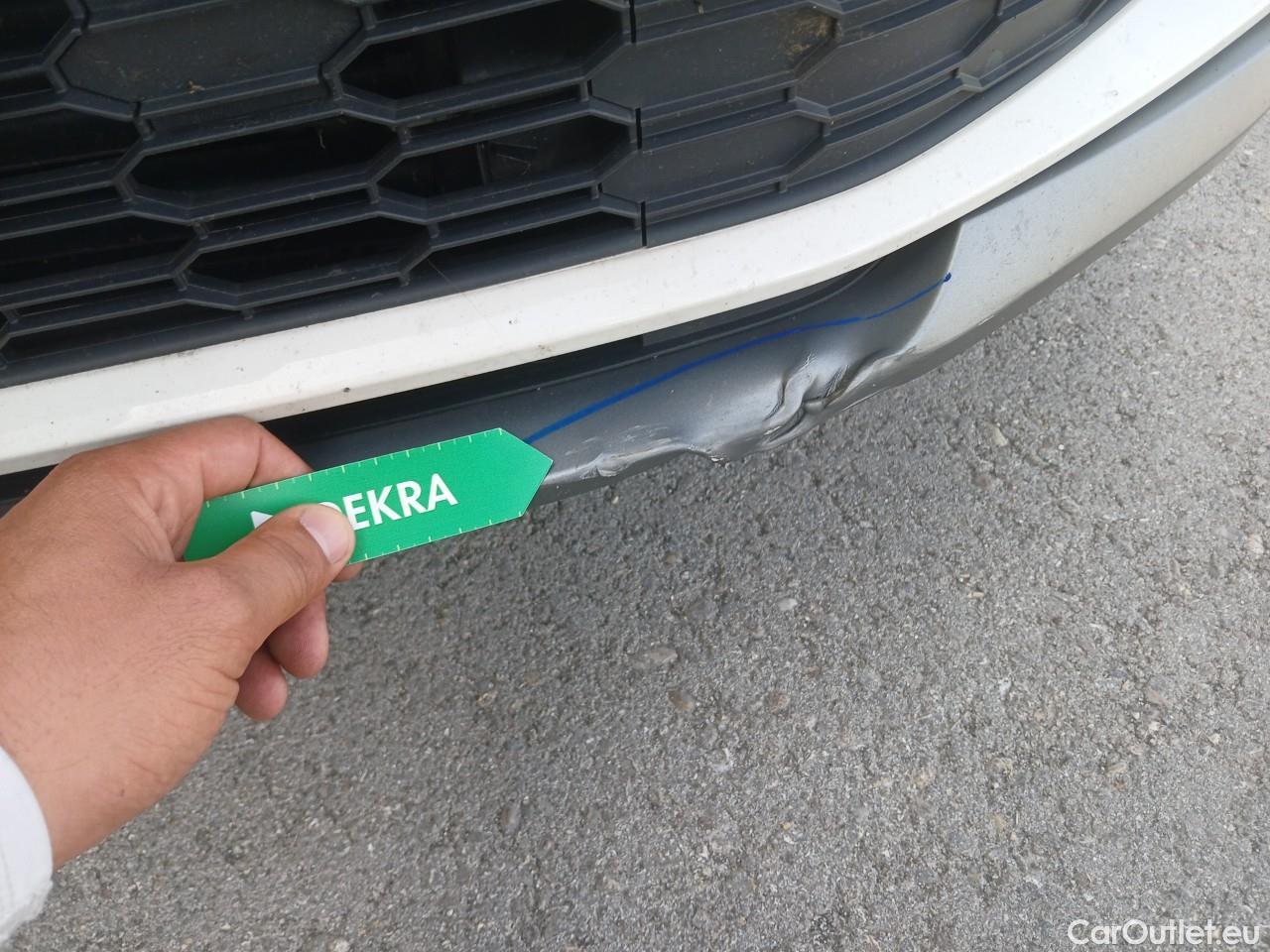  Skoda  KAMIQ SKODA  1.0 TSI 81kW (110CV) DSG Ambition #17