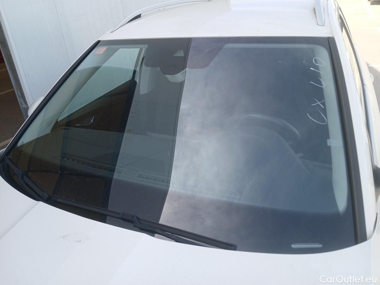  Skoda  KAMIQ SKODA  1.0 TSI 81kW (110CV) DSG Ambition #12