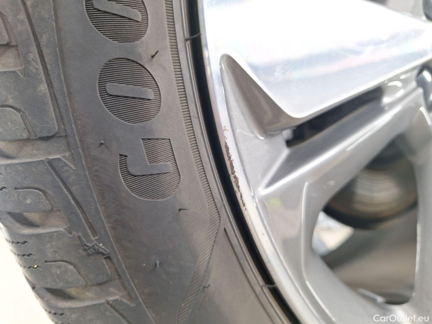  Peugeot  308 Peugeot,  FL'17, Peugeot  1.2 PureTech 130 S&S EAT8 GT Line 5d excluweb end 17.04 #4