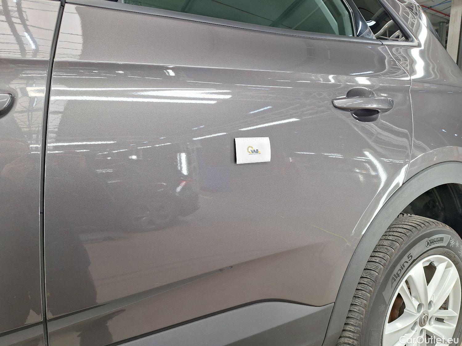  Opel   Grandland X Opel, '17, Opel 1.5 Turbo D D S/S AT8 Edition 5d #9