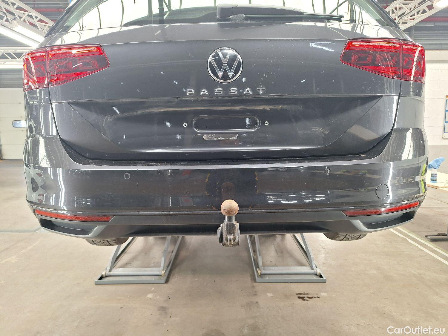  Volkswagen  Passat VW,  Variant FL'19, Volkswagen  Variant 2.0 TDI 90kW DSG Style B #3