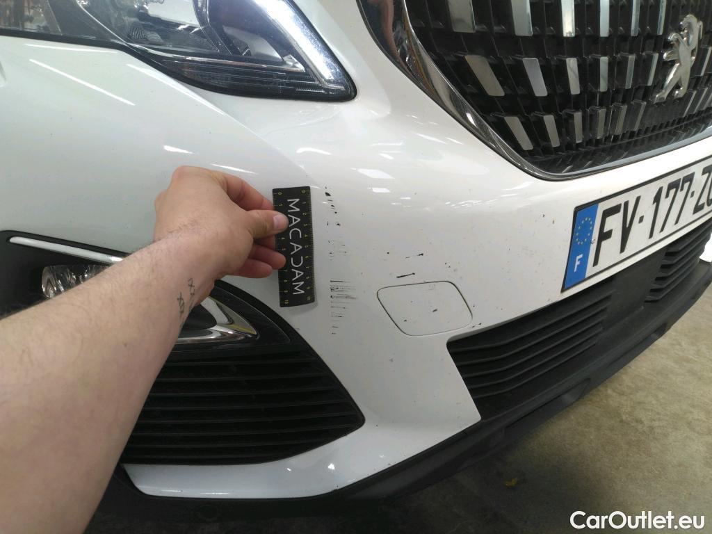  Peugeot  5008  Active Business 1.2 PureTech 130CV BVM6 E6d #1