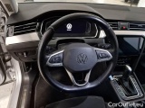  Volkswagen  Passat VOLKSWAGEN  / 2019 / 5P / STATION WAGON VAR.2.0TDI SCR 140KW EXEC.BMT DSG #42