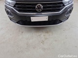 Volkswagen  T-ROC VOLKSWAGEN  / 2017 / 5P / SUV 2.0 TDI 150CV SCR ADVANCED DSG #31