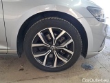  Volkswagen  Passat VOLKSWAGEN  / 2019 / 5P / STATION WAGON VAR. 2.0 TDI SCR EVO 110KW EXECUTIVE DSG #17