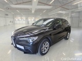  Alfa Romeo   STELVIO ALFA ROMEO / 2017 / 5P / SUV 2.2 TURBO DIESEL 190CV BUSINESS AT8 Q4 