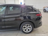  Alfa Romeo   STELVIO ALFA ROMEO / 2017 / 5P / SUV 2.2 TURBO DIESEL 190CV BUSINESS AT8 Q4 #62