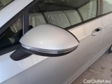  Volkswagen  Golf  VOLKSWAGEN / 2019 / 5P / BERLINA 2.0 TDI SCR LIFE DSG #84