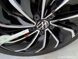  Volkswagen  Golf  VOLKSWAGEN / 2019 / 5P / BERLINA 2.0 TDI SCR LIFE DSG #146
