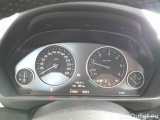  Bmw  Serie 3 BMW  / 2015 / 5P / STATION WAGON 318D BUSINESS ADVANTAGE TOURING AUTOM. #4