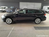  Skoda  Octavia SKODA  WAGON / 2020 / 5P / STATION WAGON 2.0 TDI EVO 110KW STYLE DSG #8