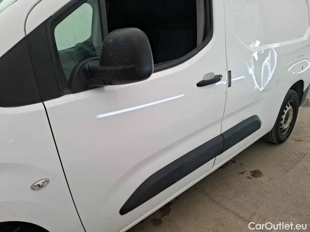  Citroen  Berlingo  Fourgon Club XL 950 1.6 BlueHDi 100CV BVM5 E6 #36