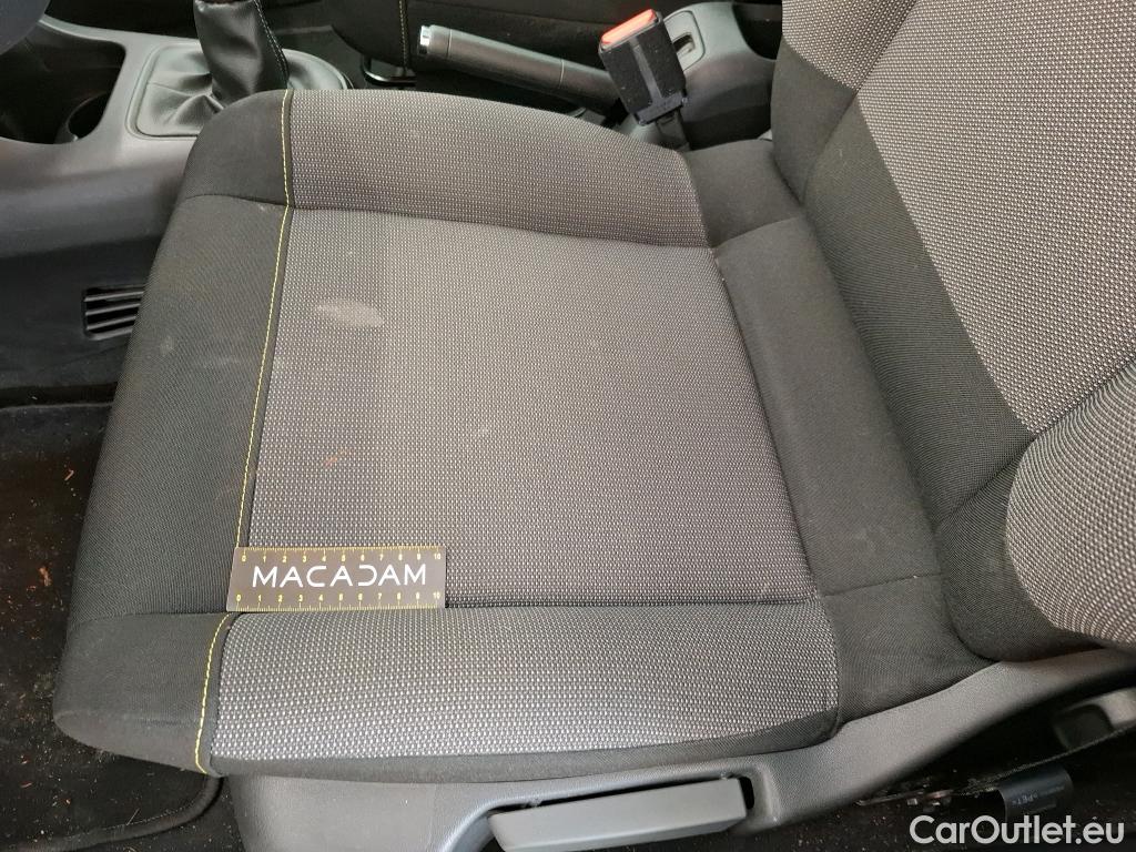  Citroen  C3  Société Feel 1.2 PureTech 80CV BVM5 E6d #24