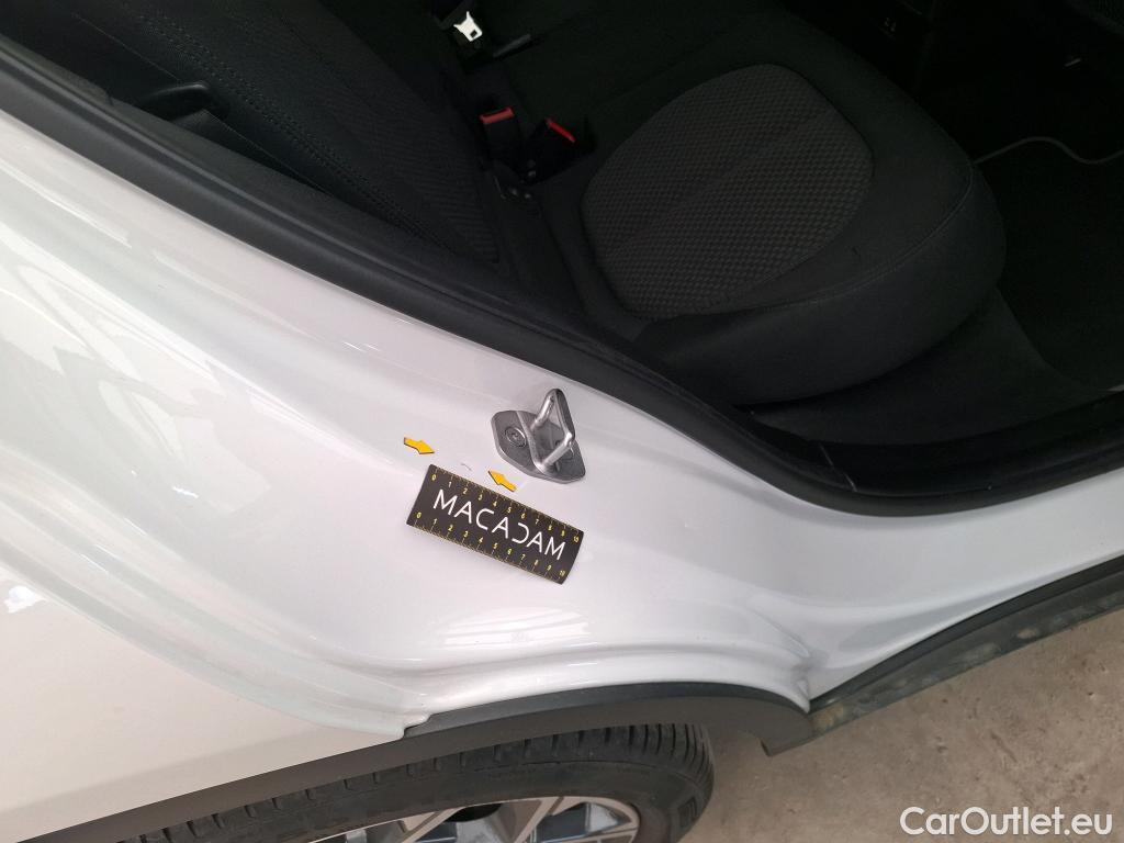  Bmw  X2 Série  sDrive 18i Lounge 1.5 135CV BVA7 E6d #1