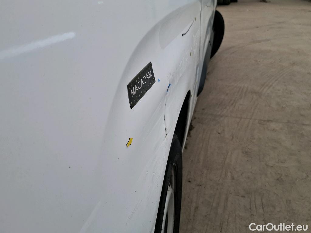  Citroen  Berlingo  Fourgon Club XL 950 1.6 BlueHDi 100CV BVM5 E6 #17