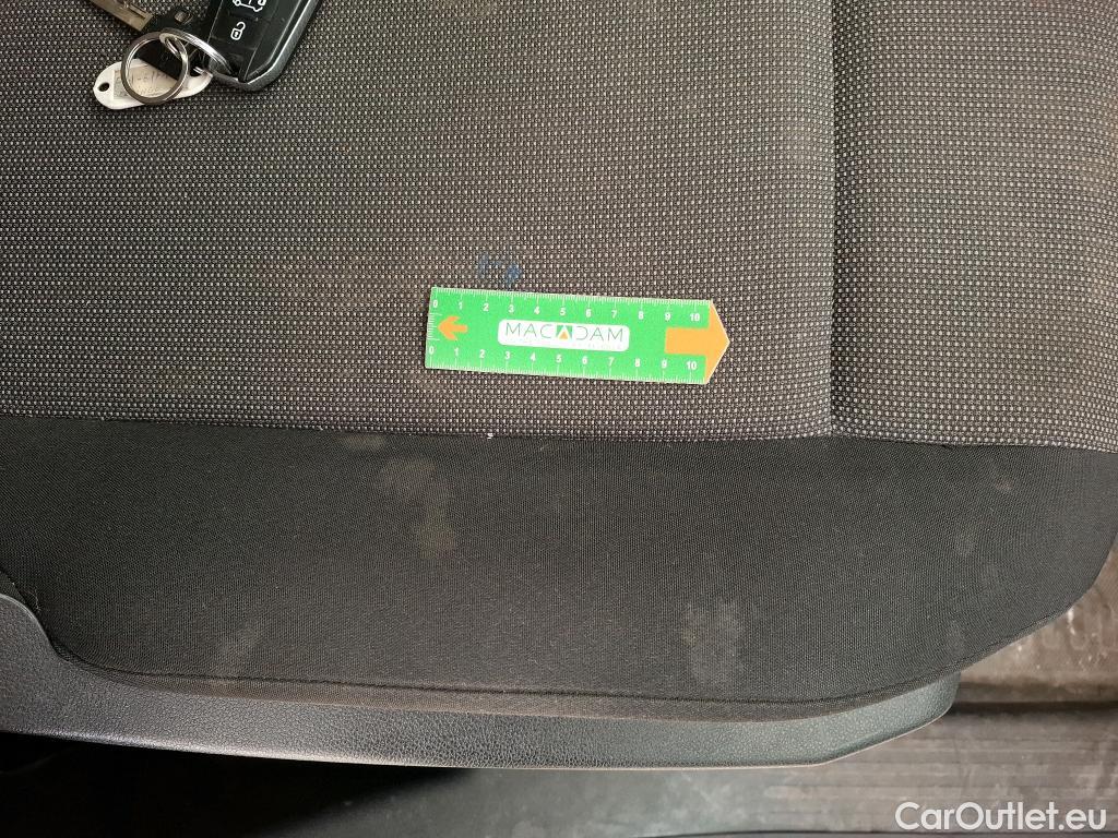  Citroen  Berlingo  Fourgon Club M 650 1.5 BlueHDi 130CV BVA8 E6dT #30