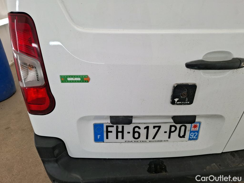 Citroen  Berlingo  Fourgon Club M 650 1.5 BlueHDi 130CV BVA8 E6dT #26