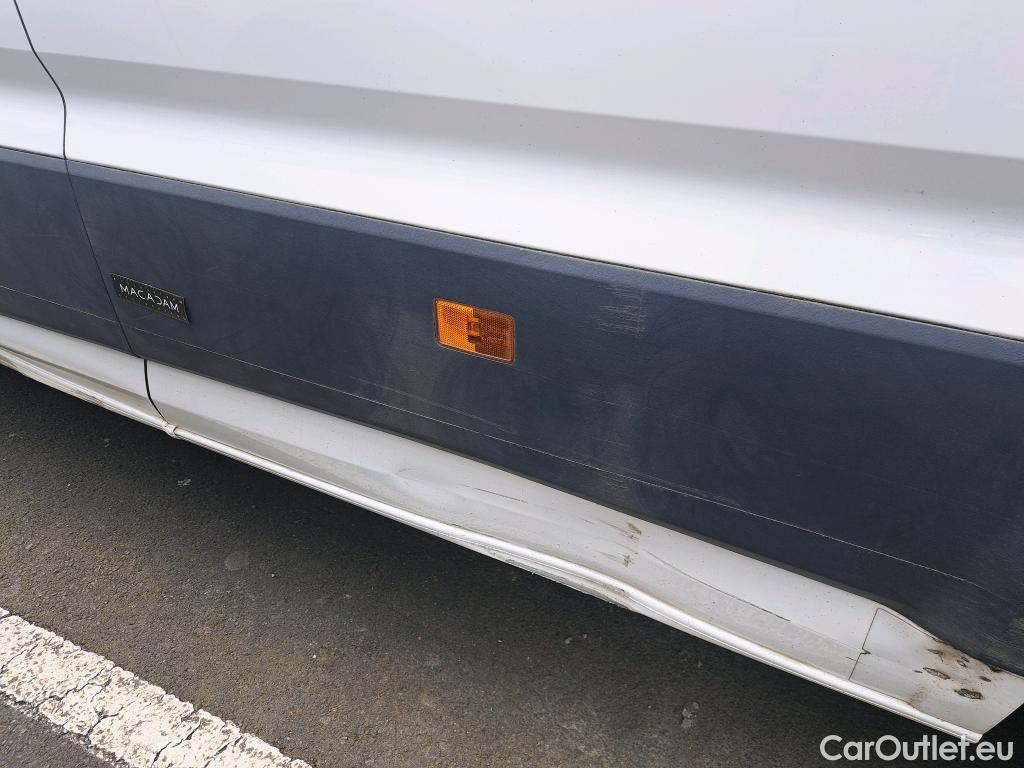  Volkswagen  Crafter  Fourgon Fourgon 35 lang mit Hochdach FWD 2.0 140CV BVM6 #90