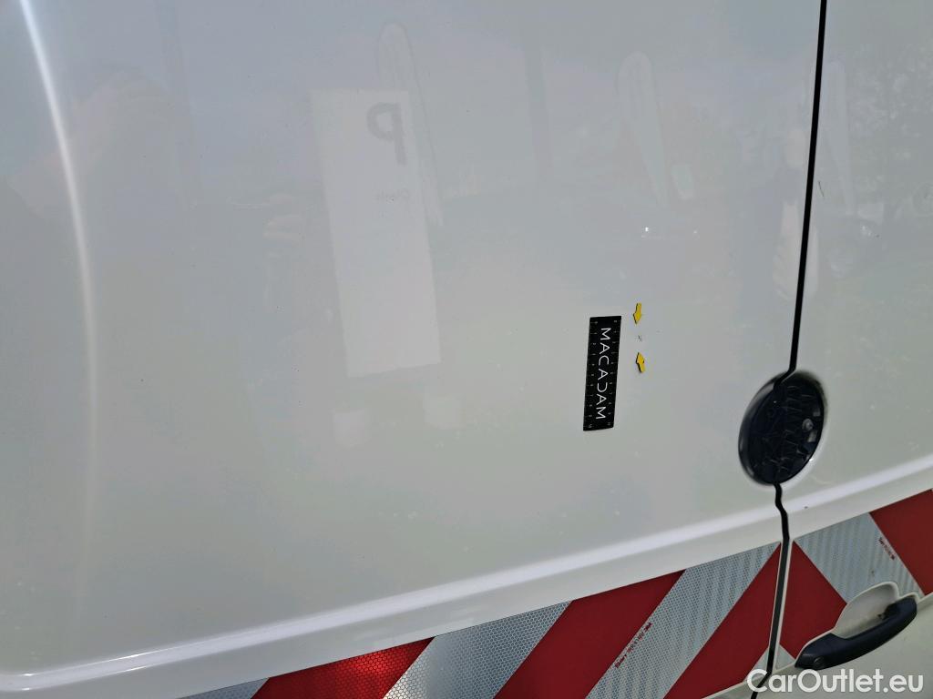  Volkswagen  Crafter  Fourgon Fourgon 35 lang mit Hochdach FWD 2.0 140CV BVM6 #86