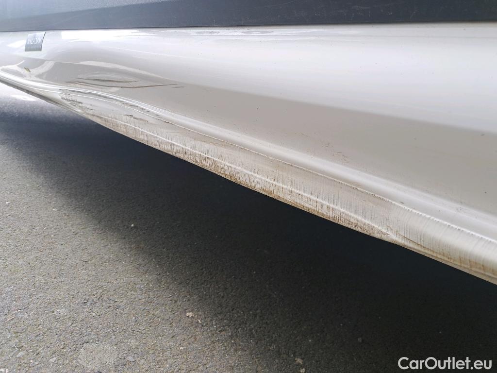  Volkswagen  Crafter  Fourgon Fourgon 35 lang mit Hochdach FWD 2.0 140CV BVM6 #11