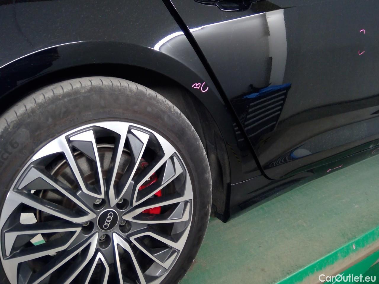  Audi  A6  Av. 55TFSIe S-Line qu. Aut #16