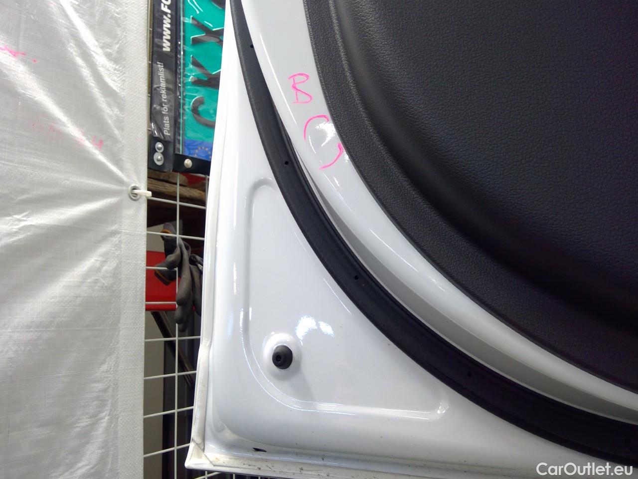  Hyundai   Ioniq Ioniq EV Comfort #13