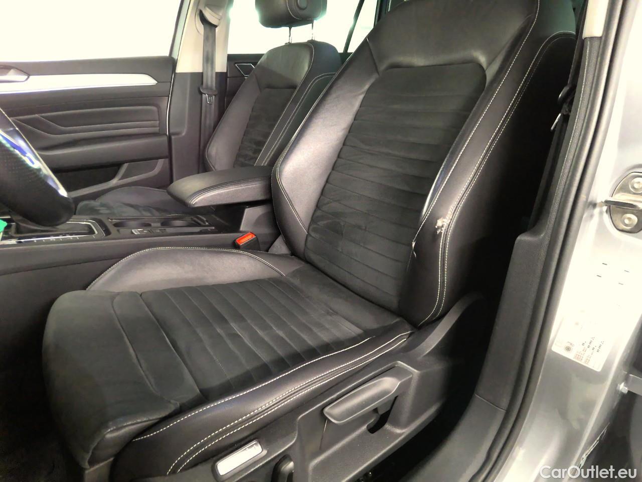  Volkswagen  Passat  Sp.Combi GTE #23