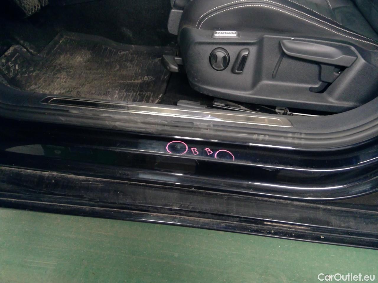  Volkswagen  Passat  Sp.Combi GTE #12