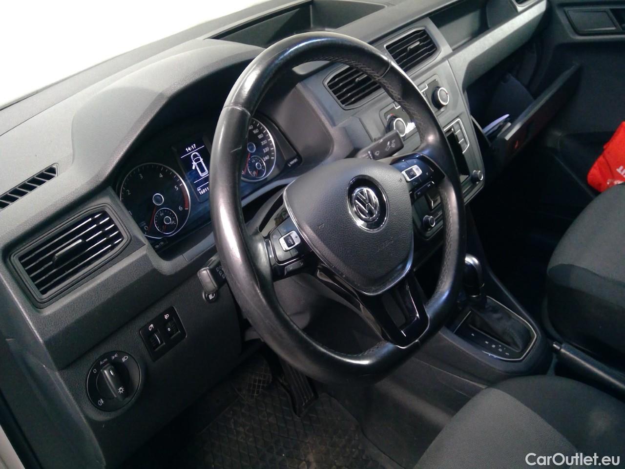  Volkswagen  Caddy  TDI 75 Maxi Aut. #1