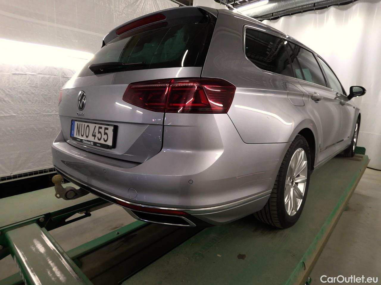  Volkswagen  Passat  Sp.Combi GTE #16