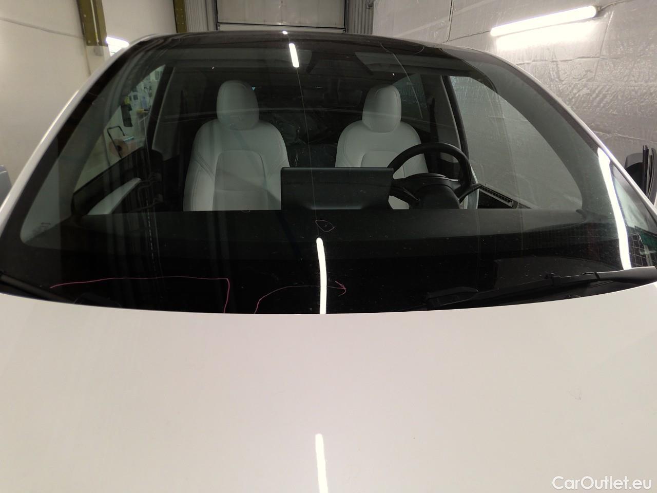  Tesla  Model Y  75kWh Long-Range AWD #13