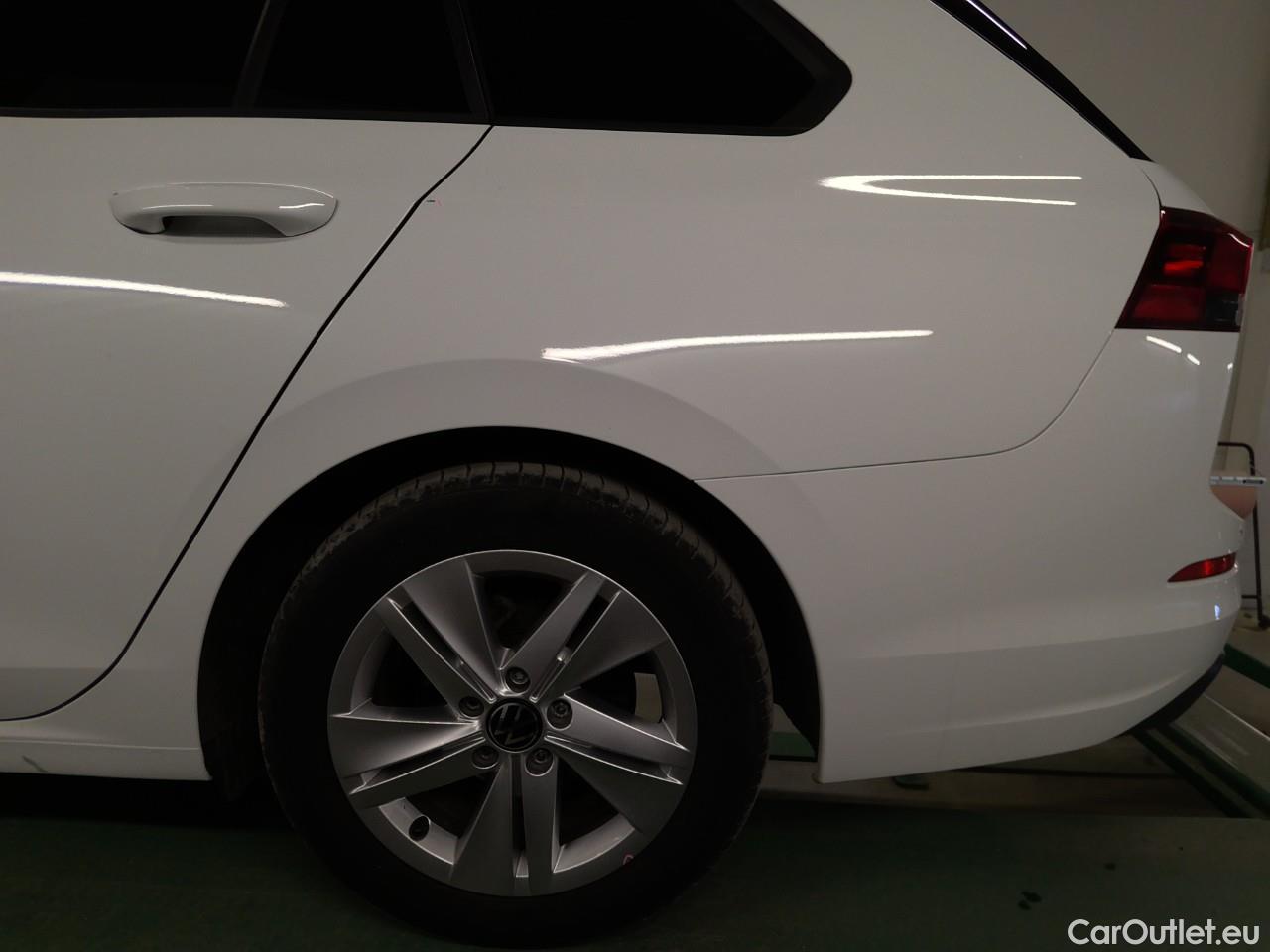  Volkswagen  Golf  SC 1.5 eTSI 130 Aut #8