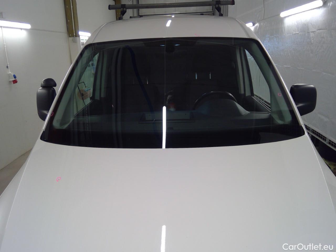  Volkswagen  Caddy  TDI 75 Maxi Aut. #39