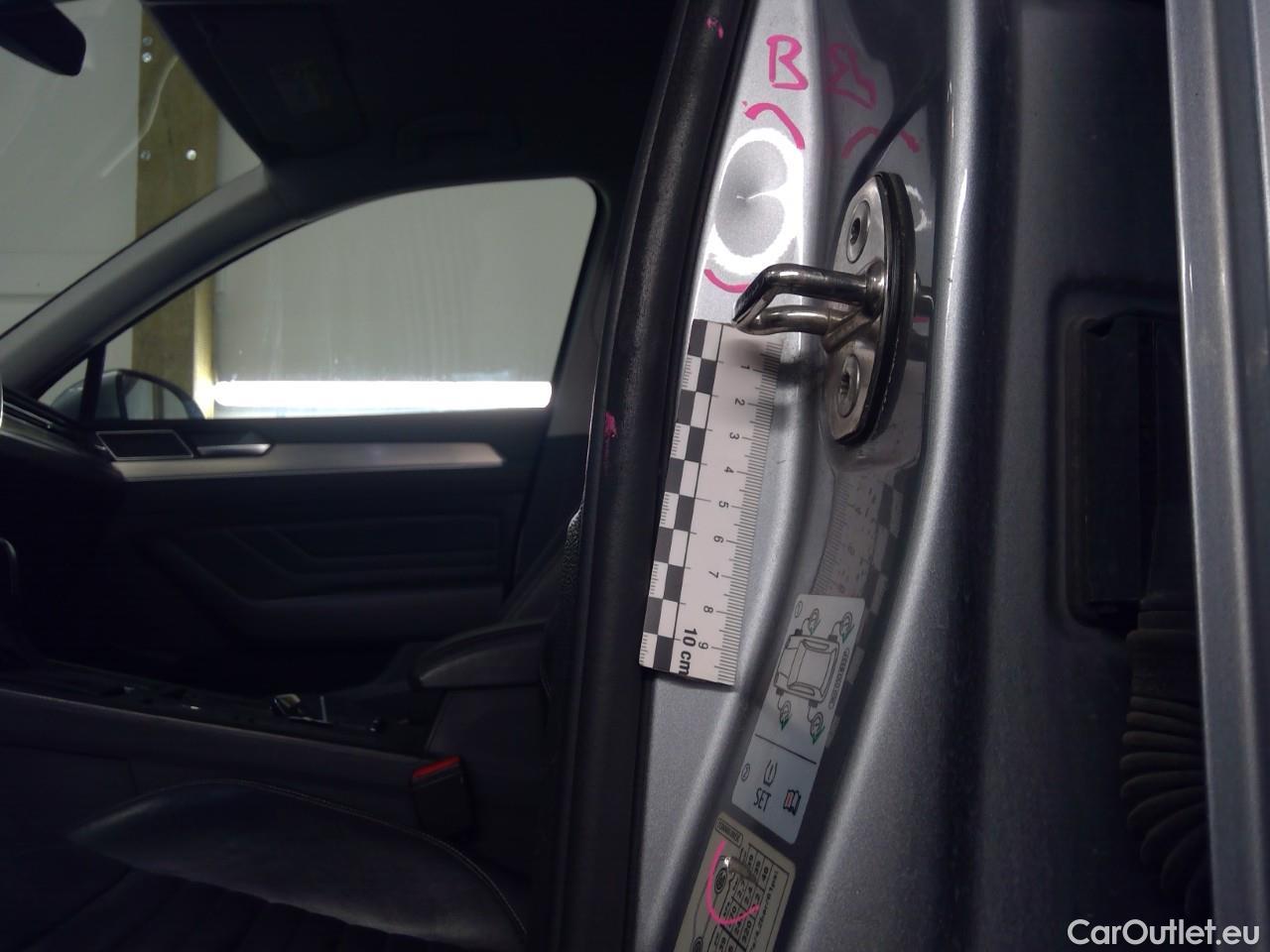  Volkswagen  Passat Pass.SC TDI 200 GT 4M Ex.E.Aut #9