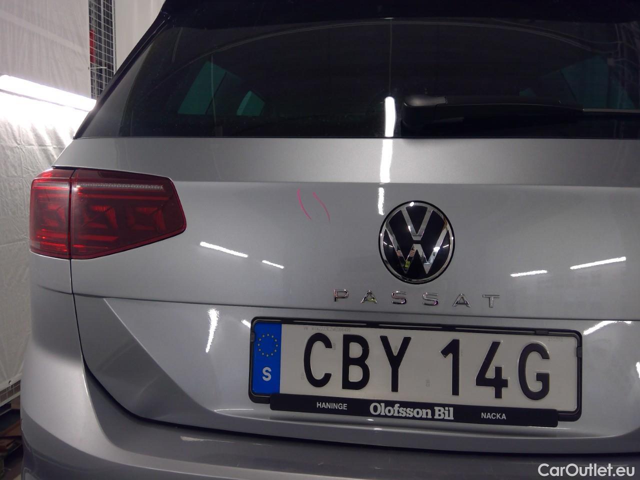 Volkswagen  Passat Pass.SC TDI 200 GT 4M Ex.E.Aut #24